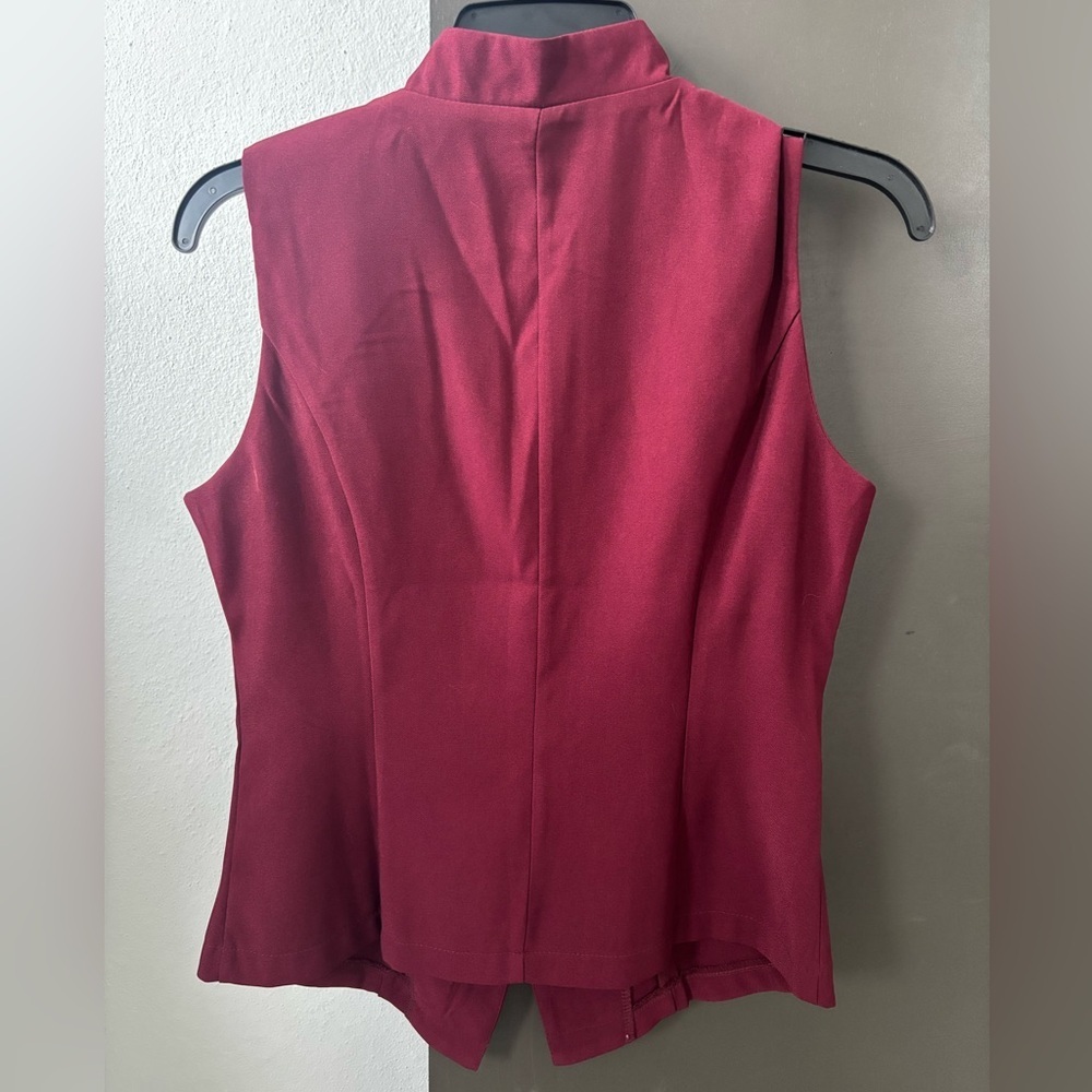 SHEIN Burgundy Notched Collar Vest Top | NWOT Dark Red Button Front Waistcoat - Picture 2 of 3